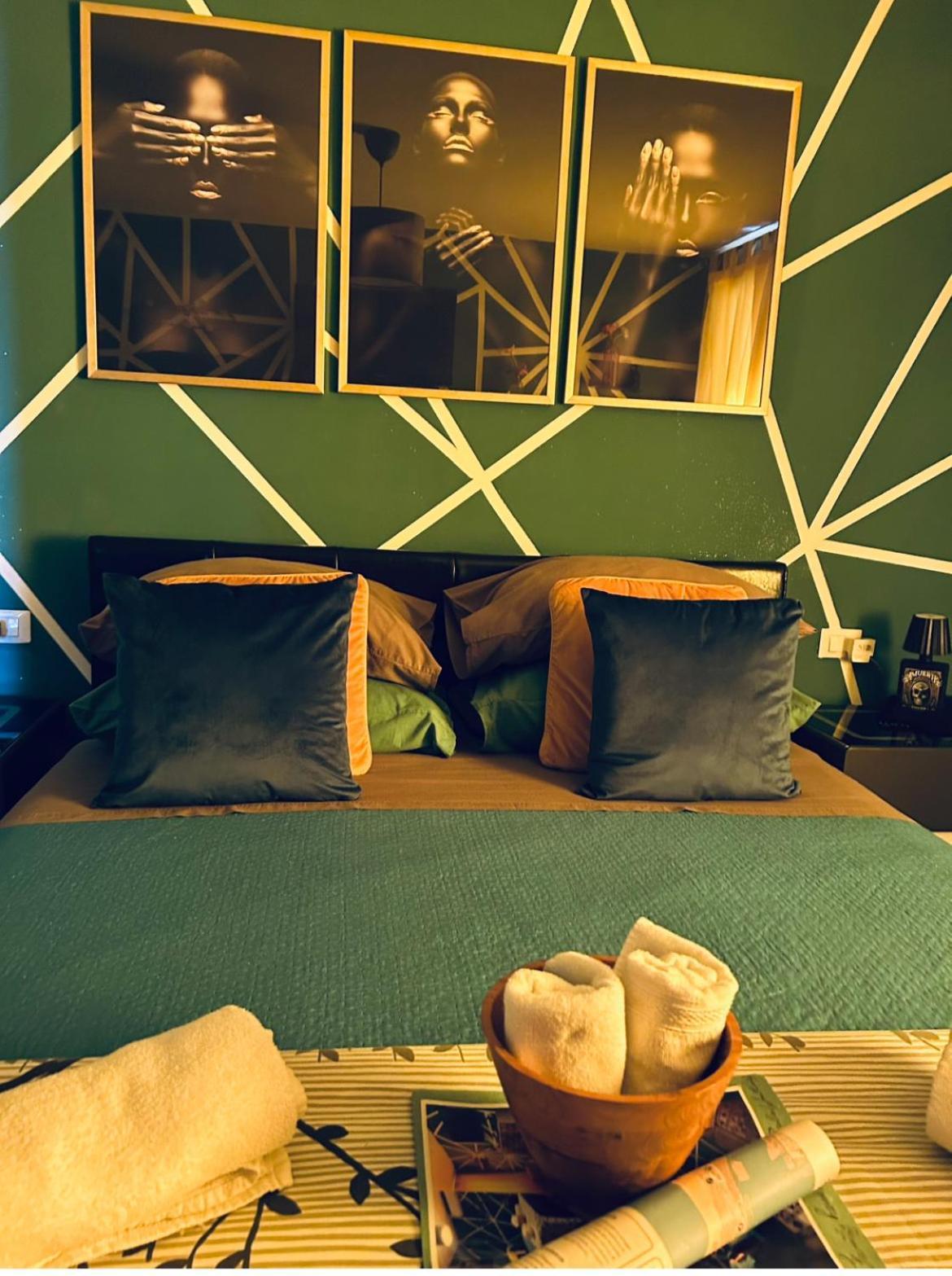 Family House Di Genny E Nicola Small Suite 키오자 외부 사진