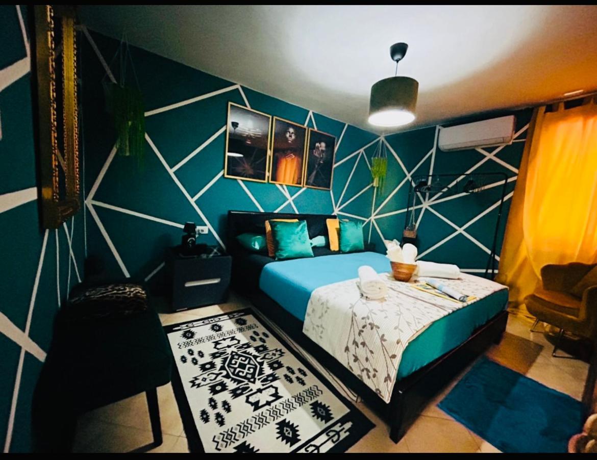 Family House Di Genny E Nicola Small Suite 키오자 외부 사진